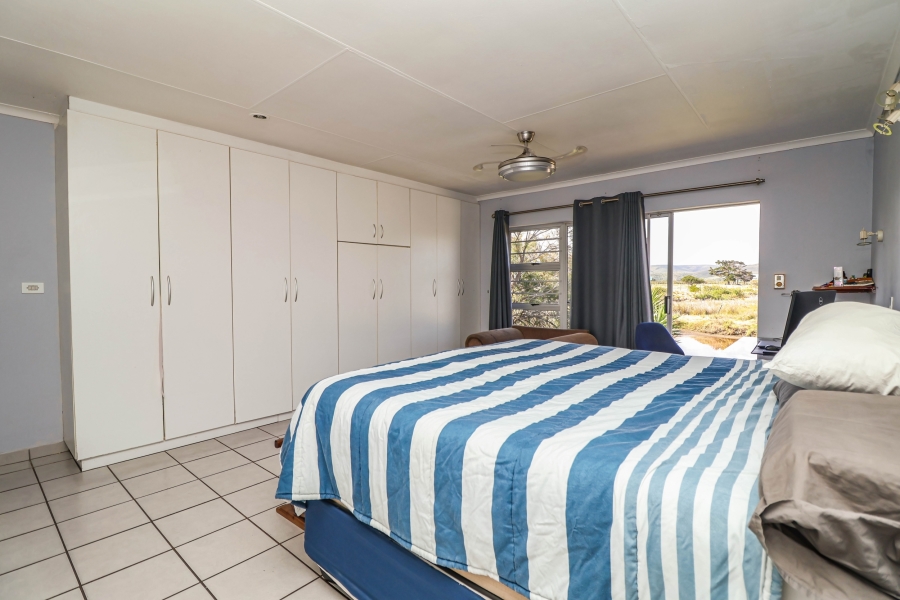 4 Bedroom Property for Sale in Riverside Western Cape